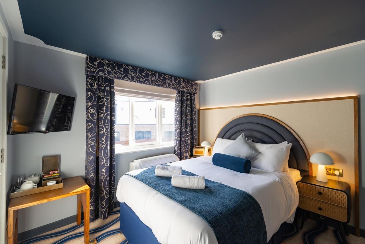 Loch Fyne Hotel&Restaurant Poole Canford Cliffs Exteriör bild